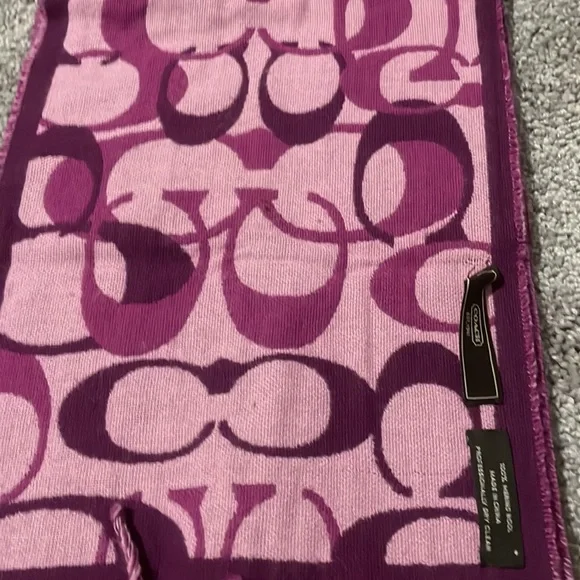 Coach scarf - Picture 3 of 4